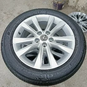 Lexus disga teker 17R.