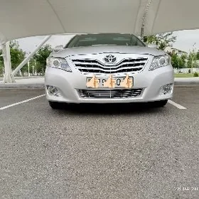 Toyota Camry 2010