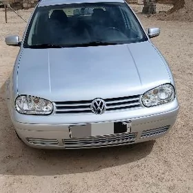 Volkswagen Golf 2002