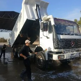 Mercedes-Benz ACTROS 3331 2003