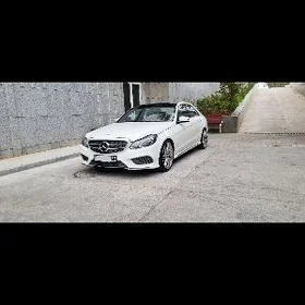 Mercedes-Benz E350 2011