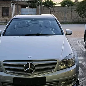 Mercedes-Benz C350 2008