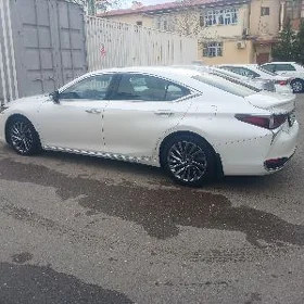 Lexus ES 350 2020