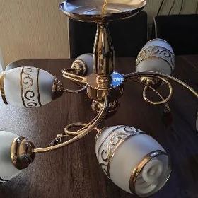 Потолочная люстраЛюстра