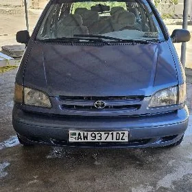 Toyota Sienna 1998