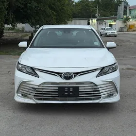 Toyota Camry 2022