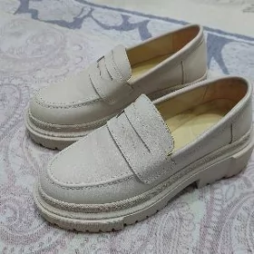 Женские лоферы