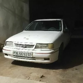 Opel Vectra 1990