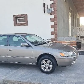 Toyota Camry 1998