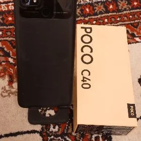 Poco c40