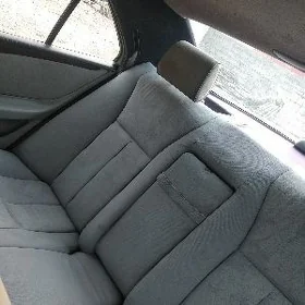 Mercedes-Benz E280 1996