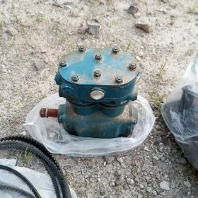 МАЗ ЗИЛ компрессор