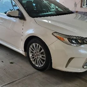 Toyota Avalon 2017