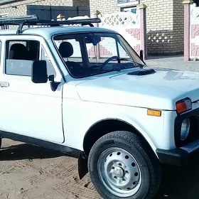 Lada Niva 1982