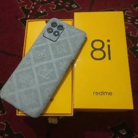 realme 8i 4+4/64
