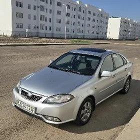 Daewoo Gentra 2013