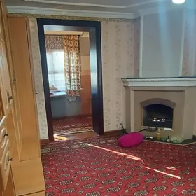 ул.Мира 1комната 2этаж 2-ка