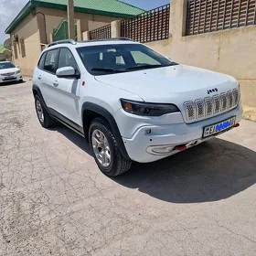 Jeep Cherokee 2021