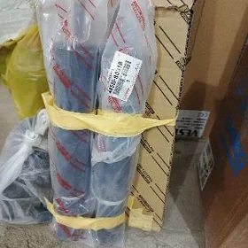 Комплект рабочие амортизаторы.