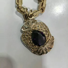 gyzyl kulon кулон