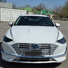 Hyundai Sonata 2021