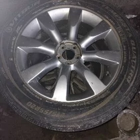 diska pakiriska tiker