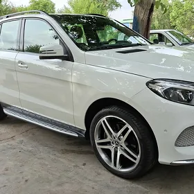 Mercedes-Benz GLE 43 2017