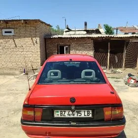 Opel Vectra 1989