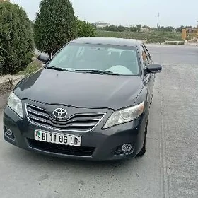 Toyota Camry 2010