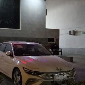 Hyundai Elantra 2026