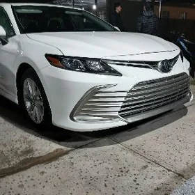 Toyota Camry 2023