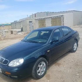 Daewoo Leganza 1998