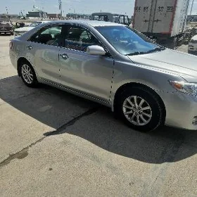 Toyota Camry 2010