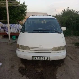 Toyota Previa 1993