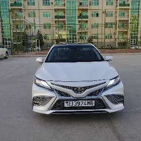 Toyota Camry 2022