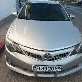 Toyota Camry 2013