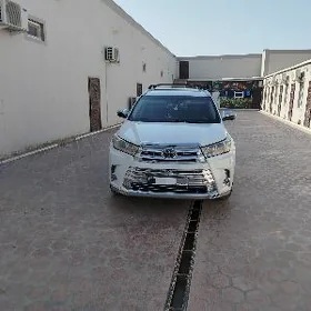 Toyota Highlander 2017