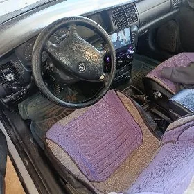 Opel Vectra 1998