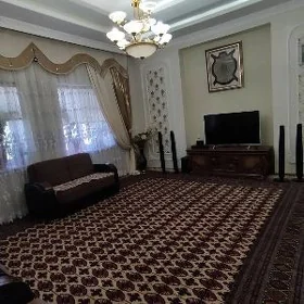 Гуртлы 4эт 3ком 130м2 Срочно