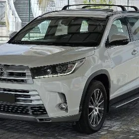 Toyota Highlander 2019