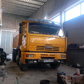 Kamaz 6520 2008