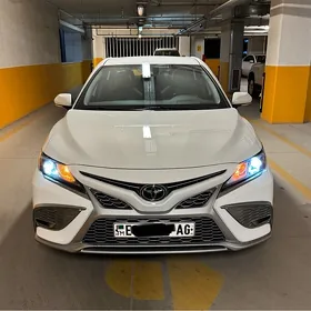 Toyota Camry 2023