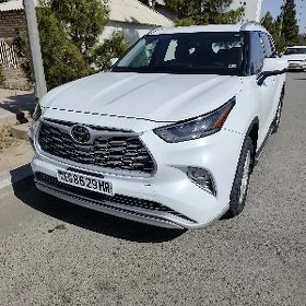 Toyota Highlander 2020