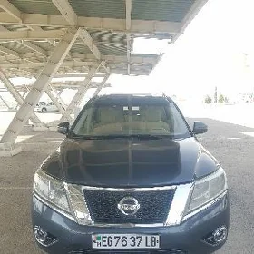 Nissan Pathfinder 2014