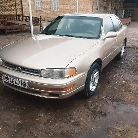 Toyota Camry 1993