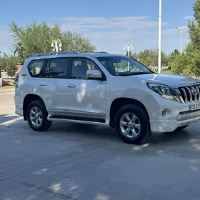 Toyota Land Cruiser Prado 2014