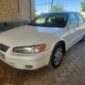 Toyota Camry 1997