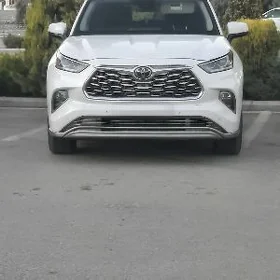 Toyota Highlander 2020