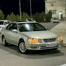 Toyota Camry 2001