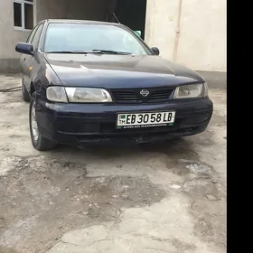Nissan Almera 1998